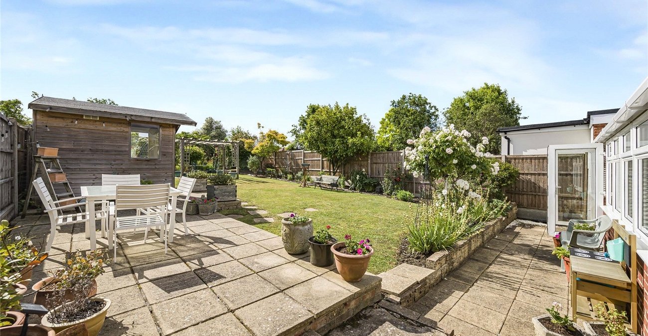 2 bedroom bungalow for sale in Bexley | Robinson Jackson