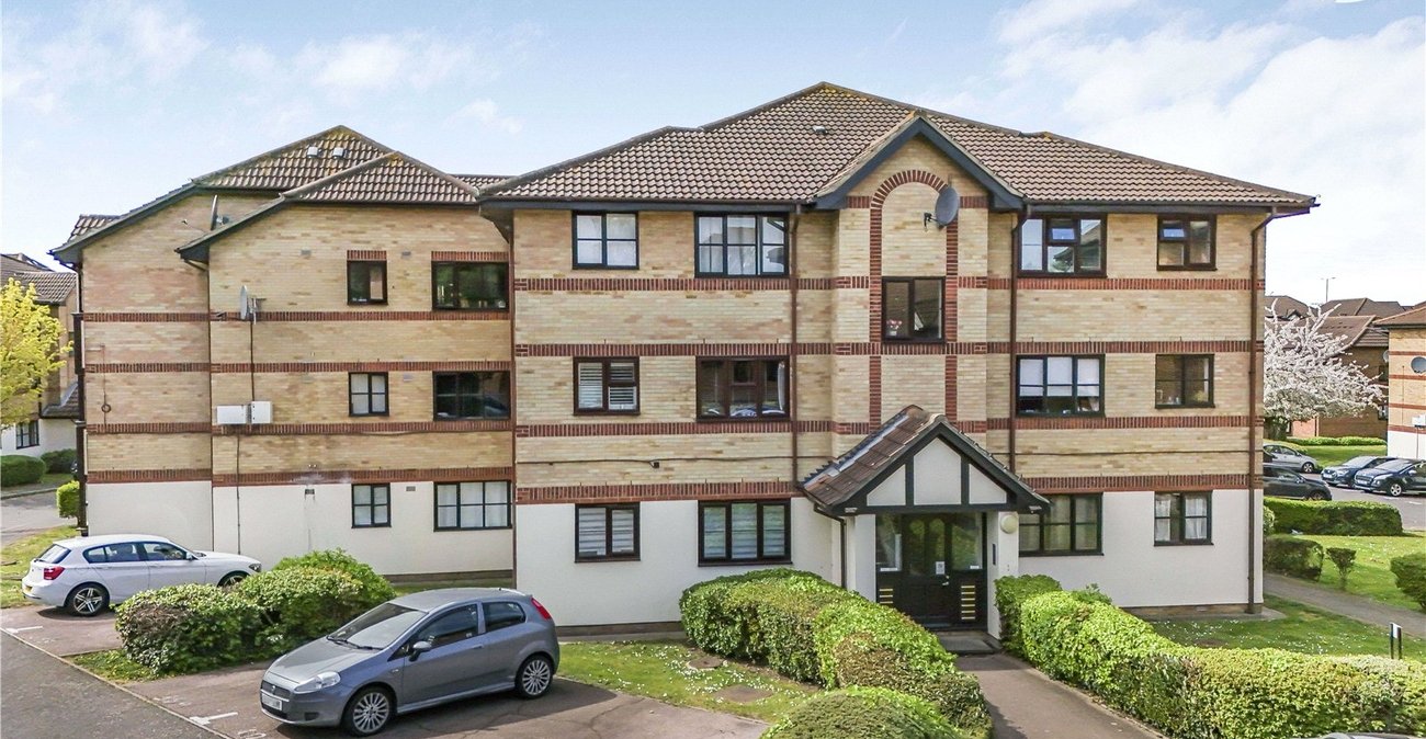 1 bedroom property for sale in Osbourne Road | Robinson Jackson