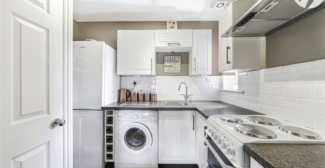 1 bedroom property for sale in Osbourne Road | Robinson Jackson