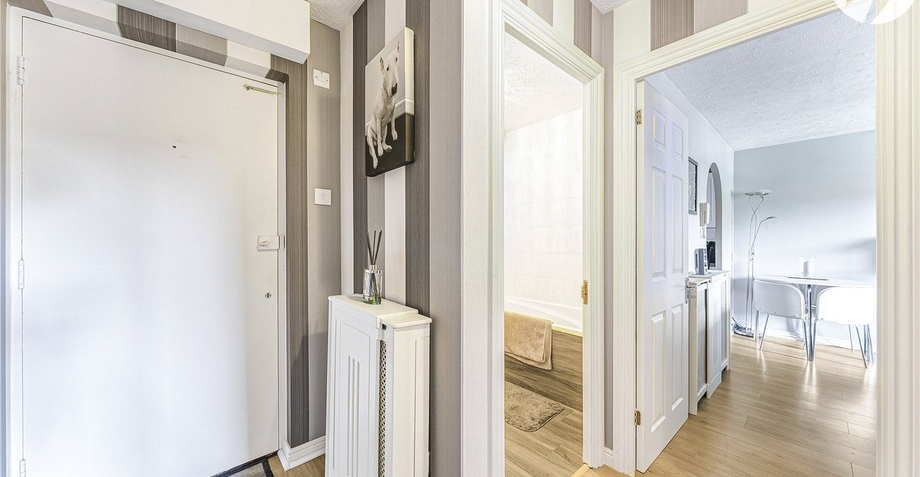1 bedroom property for sale in Osbourne Road | Robinson Jackson