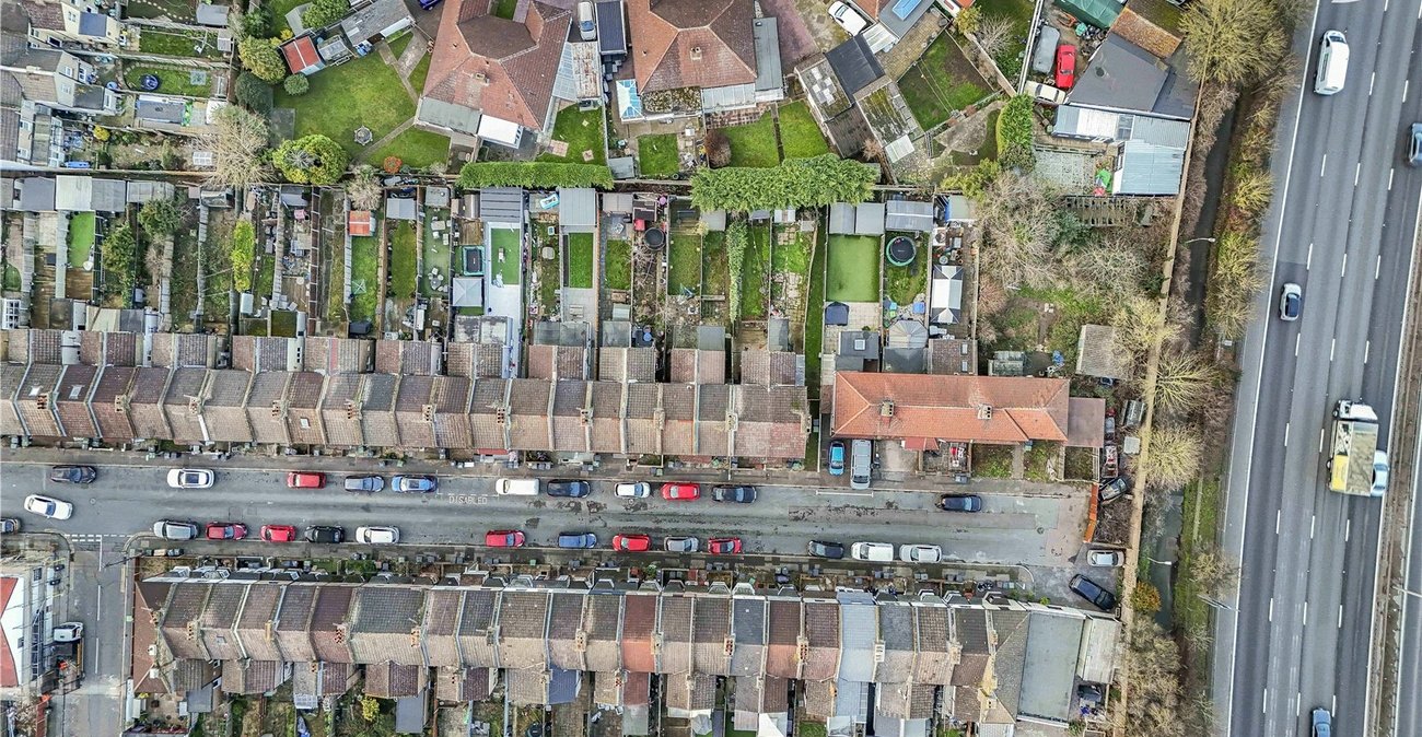 3 bedroom house for sale in Dartford | Robinson Jackson