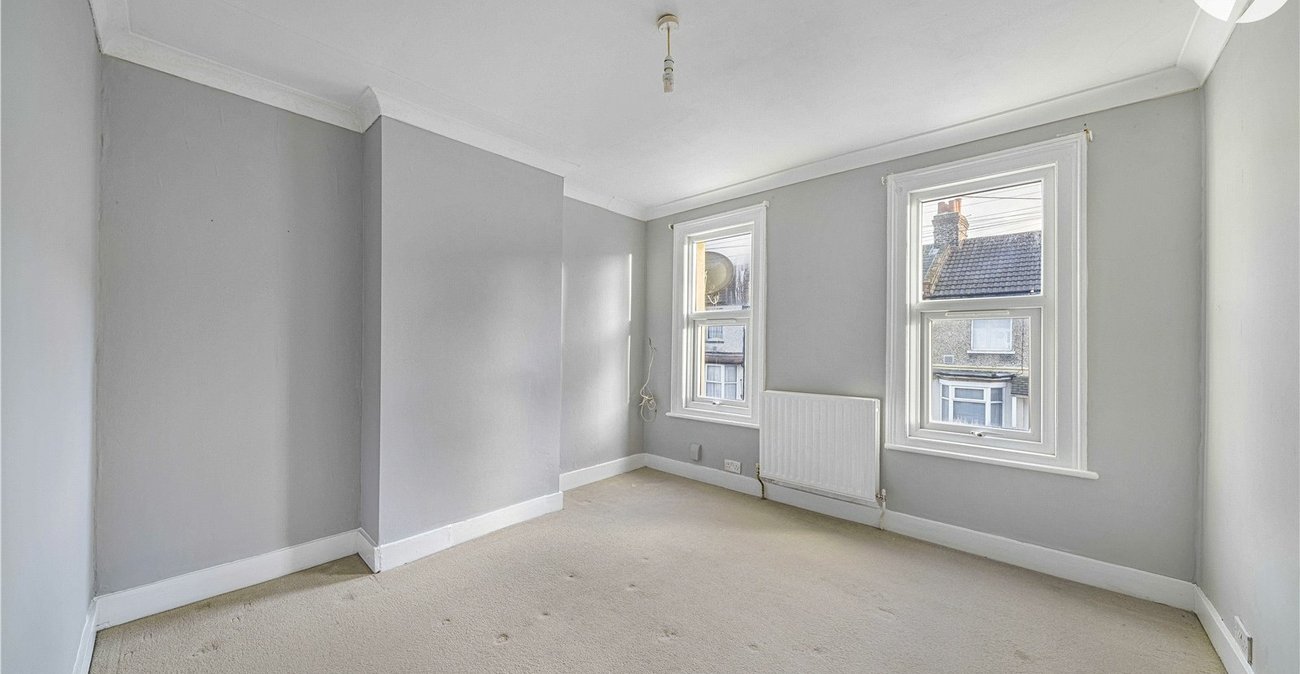 3 bedroom house for sale in Dartford | Robinson Jackson