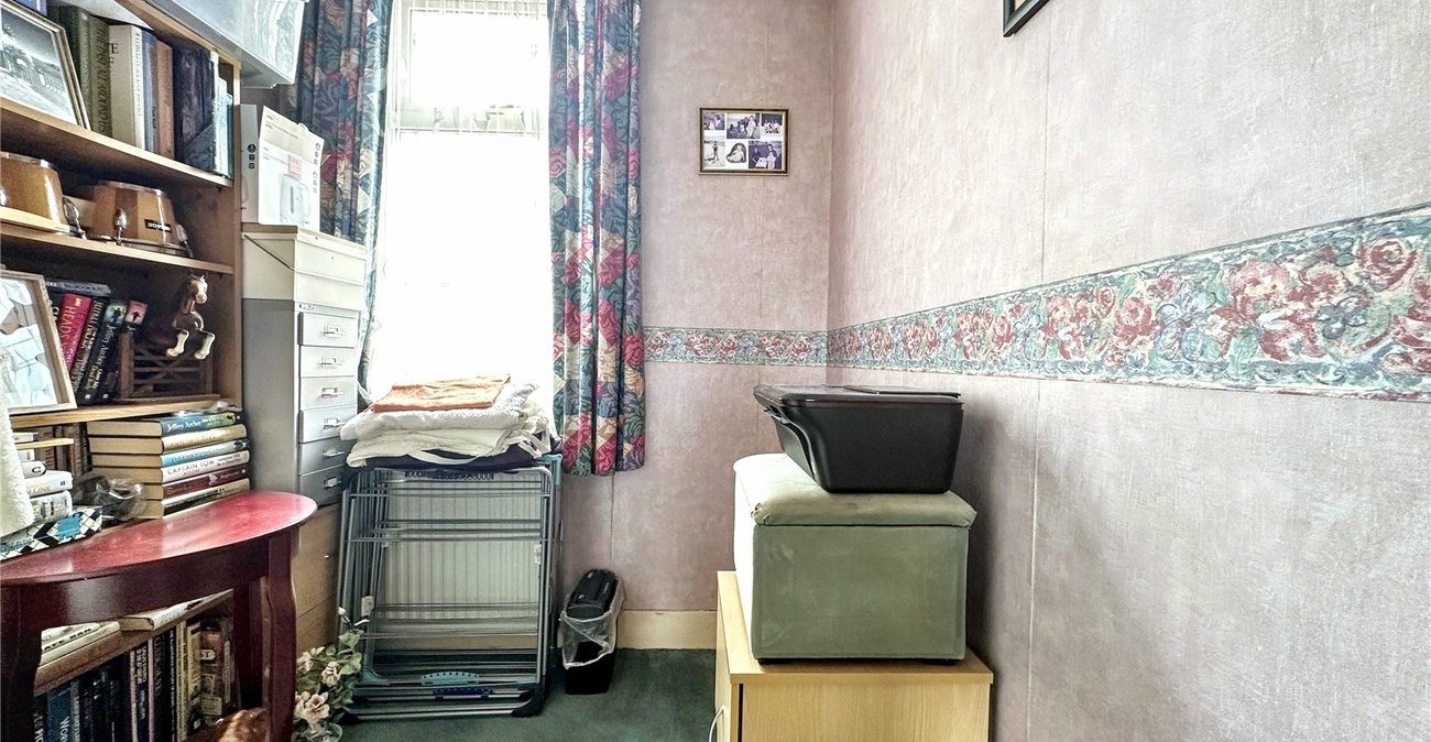 3 bedroom house for sale in Gillingham | Robinson Michael & Jackson