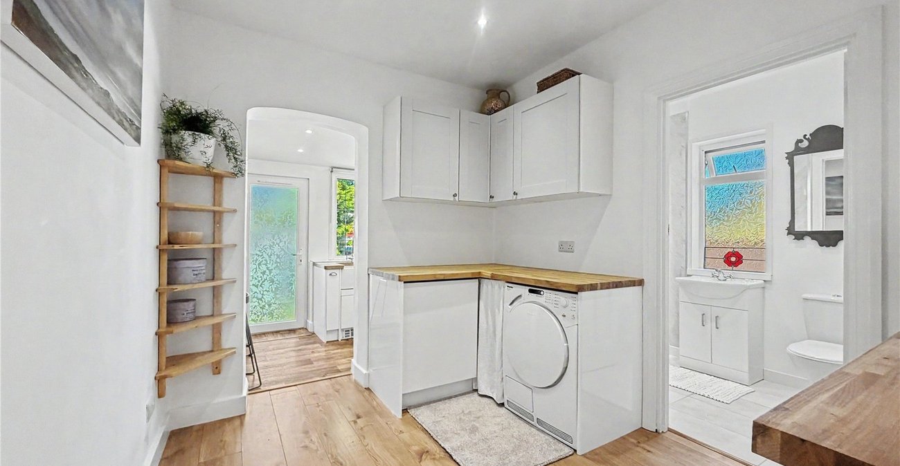 4 bedroom bungalow for sale in Gillingham | Robinson Michael & Jackson