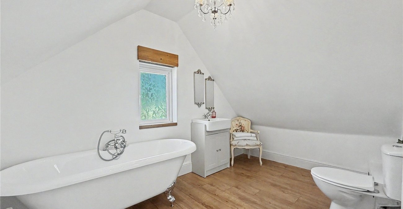 4 bedroom bungalow for sale in Gillingham | Robinson Michael & Jackson
