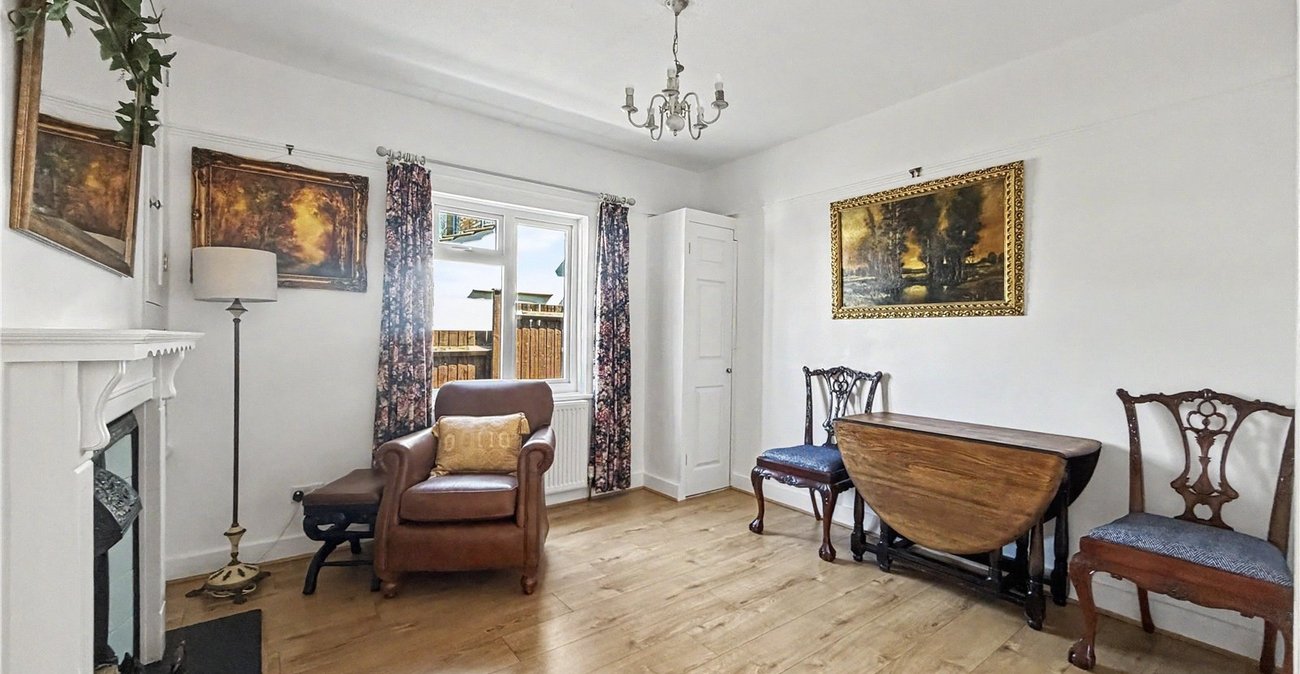4 bedroom bungalow for sale in Gillingham | Robinson Michael & Jackson