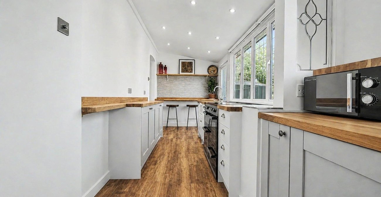 4 bedroom bungalow for sale in Gillingham | Robinson Michael & Jackson