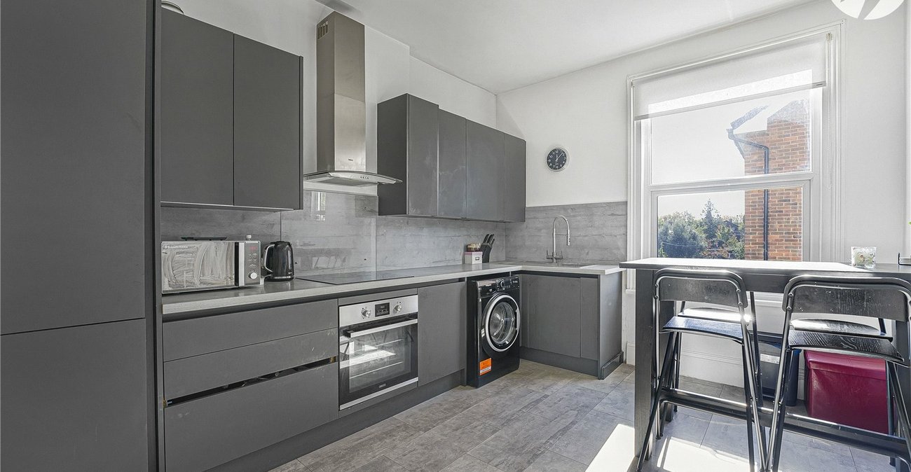 1 bedroom property for sale in Greenhithe | Robinson Jackson