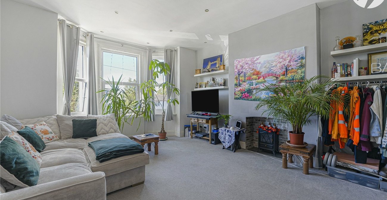 1 bedroom property for sale in Greenhithe | Robinson Jackson