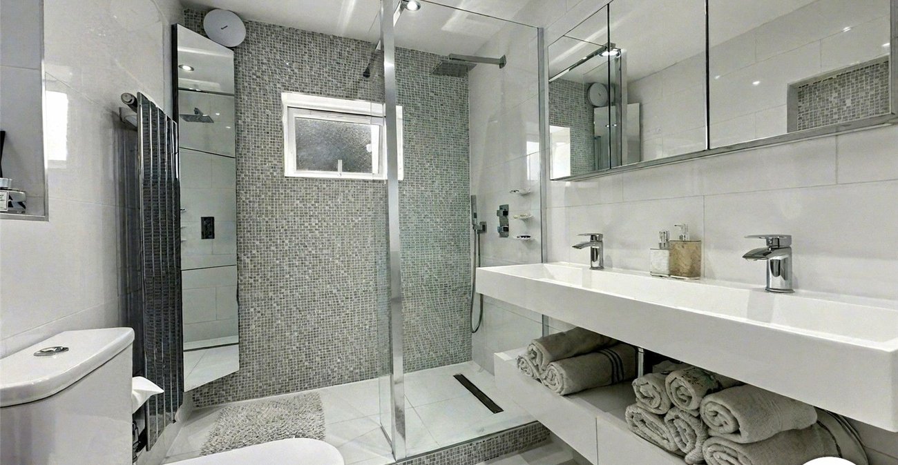 4 bedroom house for sale in Chatham | Robinson Michael & Jackson