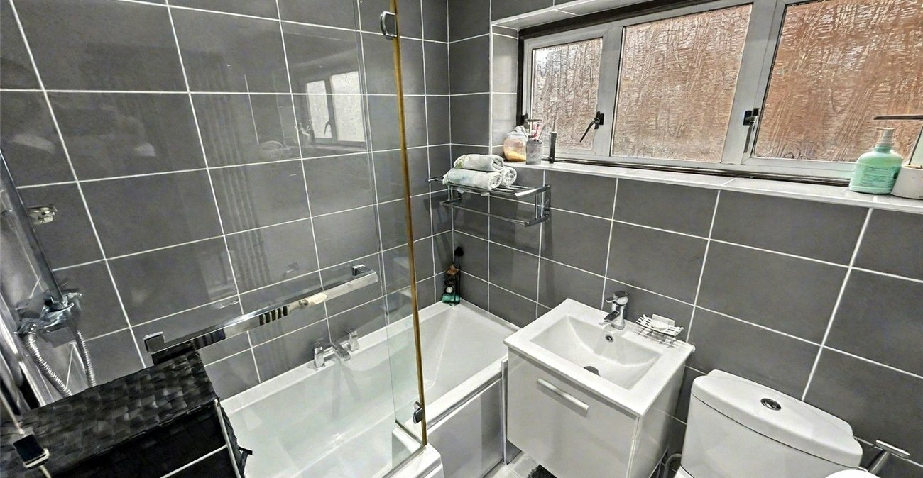 4 bedroom house for sale in Chatham | Robinson Michael & Jackson