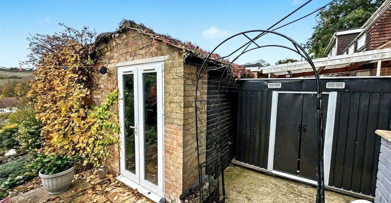 4 bedroom house for sale in Chatham | Robinson Michael & Jackson