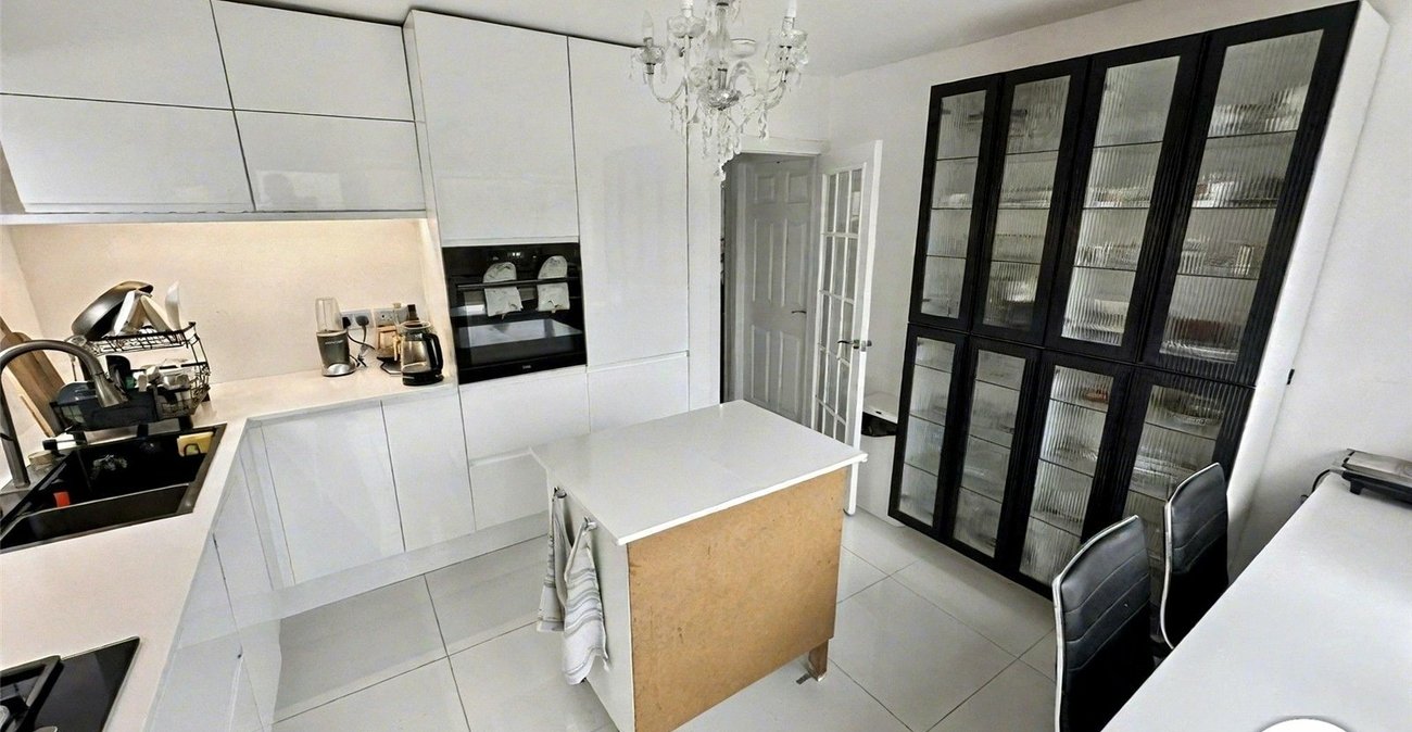 4 bedroom house for sale in Chatham | Robinson Michael & Jackson