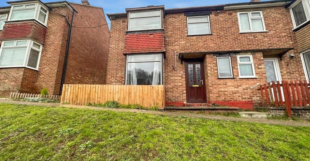 3 bedroom house for sale in Rochester | Robinson Michael & Jackson