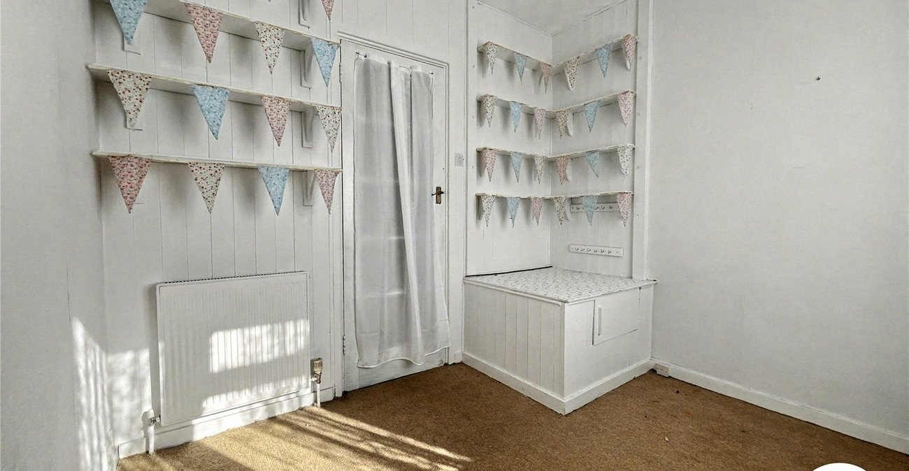 3 bedroom house for sale in Rochester | Robinson Michael & Jackson