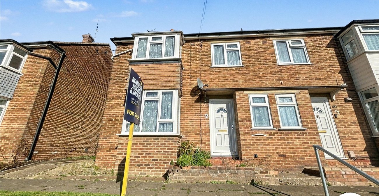 3 bedroom house for sale in Rochester | Robinson Michael & Jackson