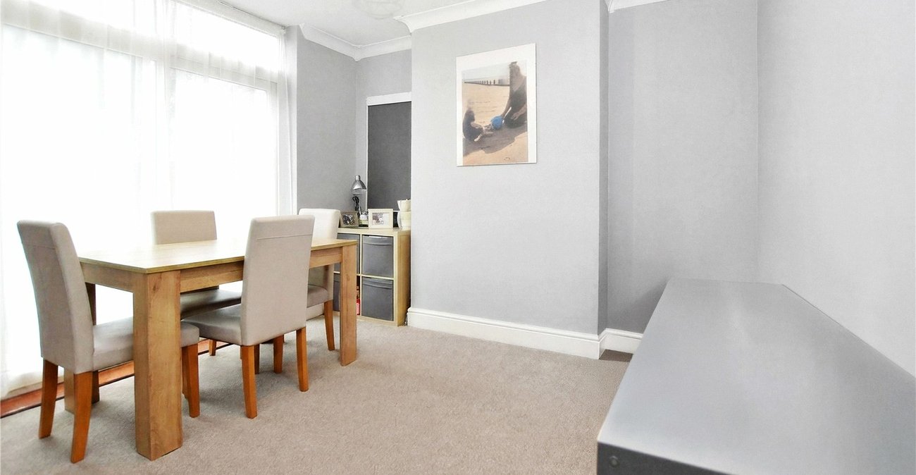 3 bedroom house for sale in Bexleyheath | Robinson Jackson