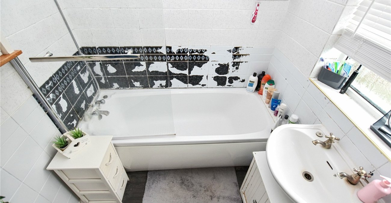 3 bedroom house for sale in Bexleyheath | Robinson Jackson