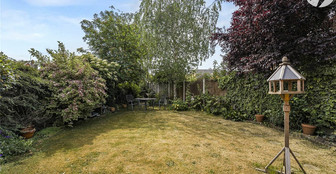 3 bedroom house for sale in Swanscombe | Robinson Jackson