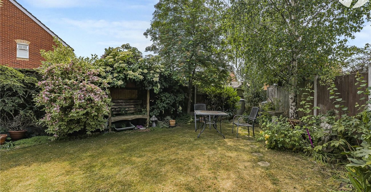 3 bedroom house for sale in Swanscombe | Robinson Jackson