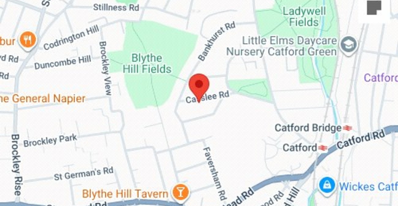 3 bedroom house for sale in London | Robinson Jackson