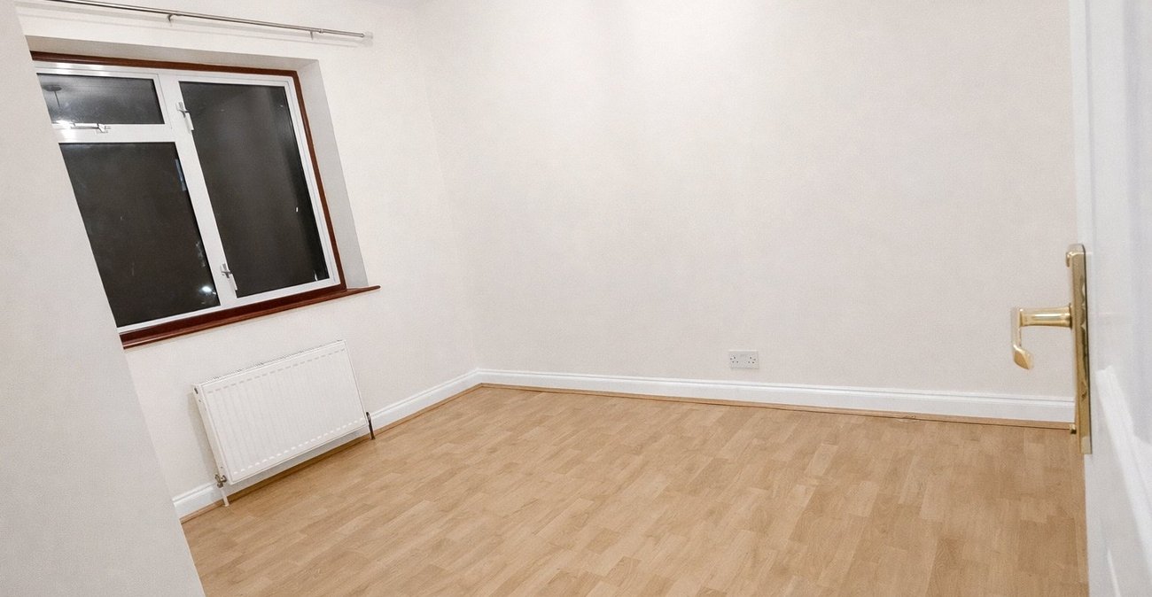 3 bedroom house for sale in Catford | Robinson Jackson