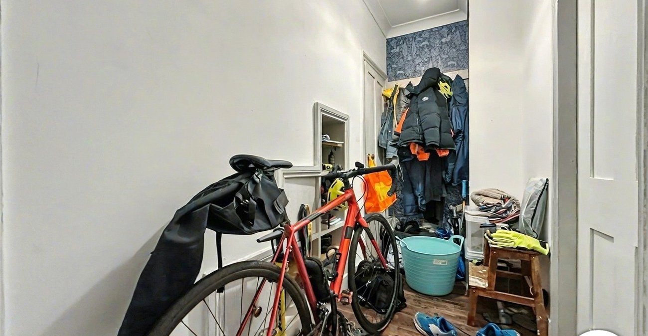 3 bedroom house for sale in Rochester | Robinson Michael & Jackson