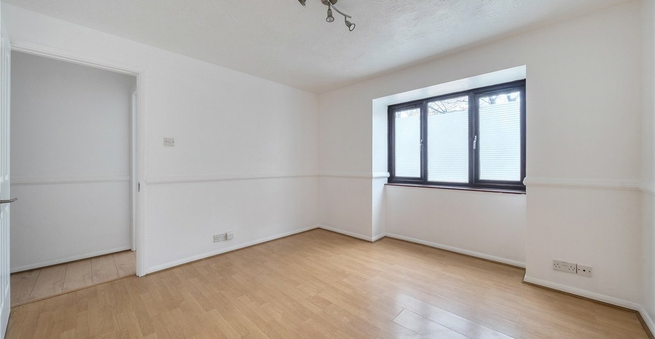 1 bedroom property for sale in London | Robinson Jackson