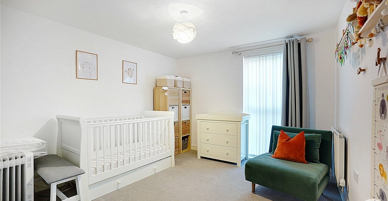 2 bedroom property for sale in Castle Hill | Robinson Jackson