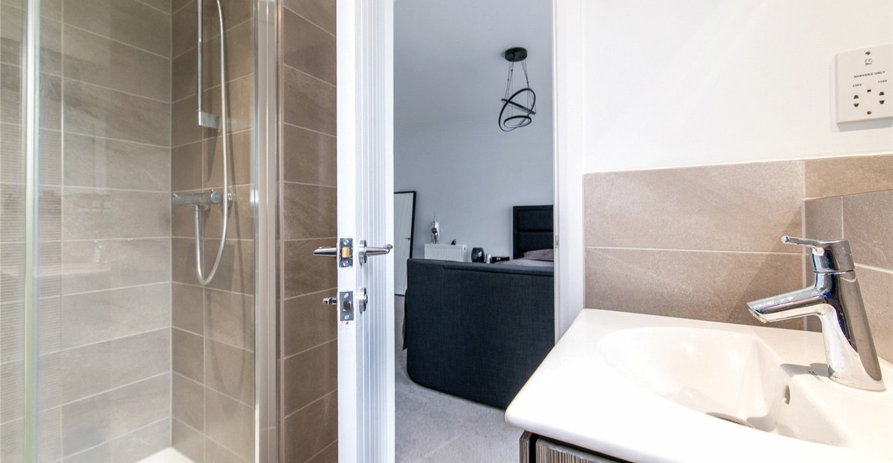 3 bedroom house for sale in Ordanance Yard | Robinson Michael & Jackson