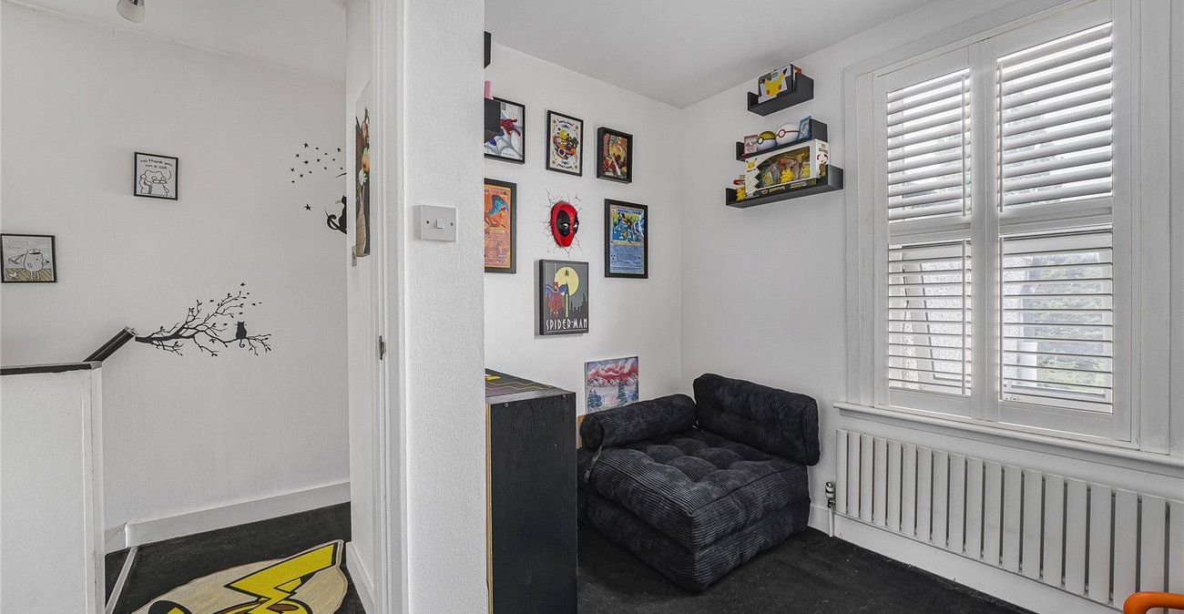 2 bedroom house for sale in Greenhithe | Robinson Jackson