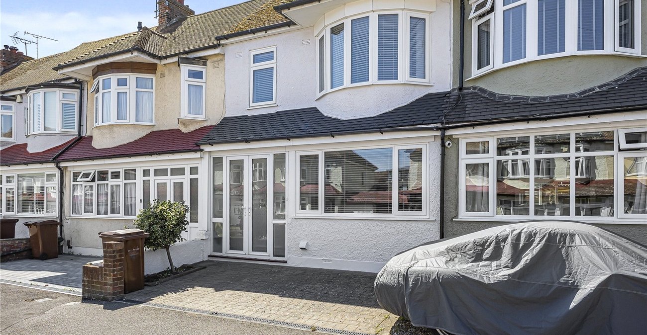 3 bedroom house for sale in Gillingham | Robinson Michael & Jackson