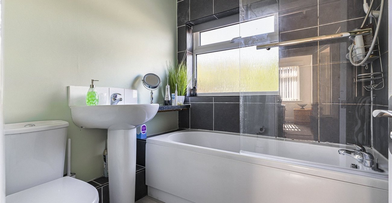 3 bedroom house for sale in Gillingham | Robinson Michael & Jackson