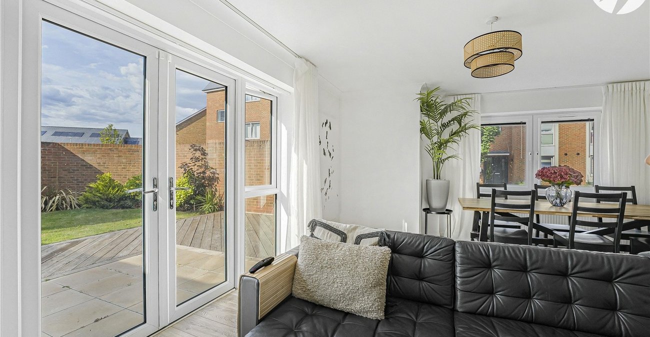 4 bedroom house for sale in Greenhithe | Robinson Jackson