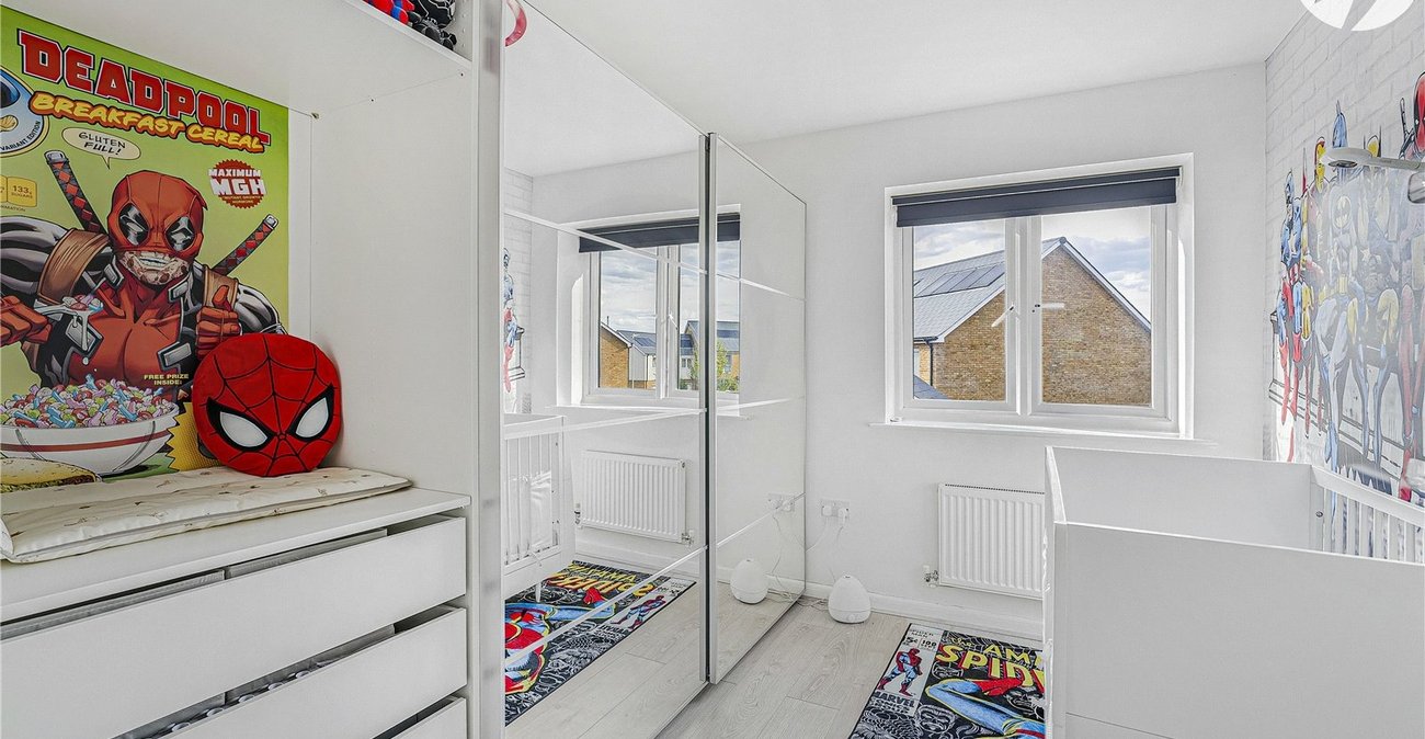 4 bedroom house for sale in Greenhithe | Robinson Jackson