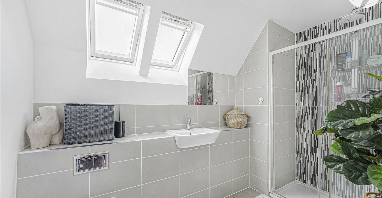 4 bedroom house for sale in Greenhithe | Robinson Jackson