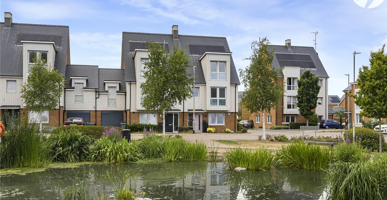 4 bedroom house for sale in Greenhithe | Robinson Jackson