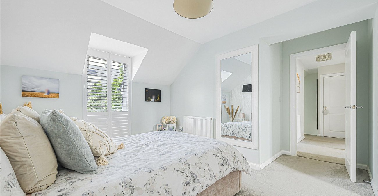 4 bedroom house for sale in Greenhithe | Robinson Jackson