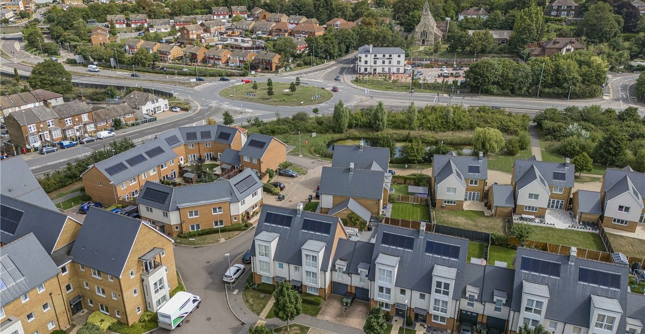 4 bedroom house for sale in Greenhithe | Robinson Jackson