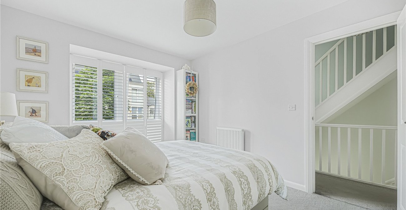 4 bedroom house for sale in Greenhithe | Robinson Jackson