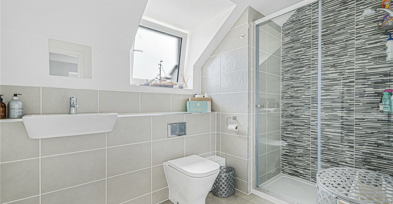 4 bedroom house for sale in Greenhithe | Robinson Jackson