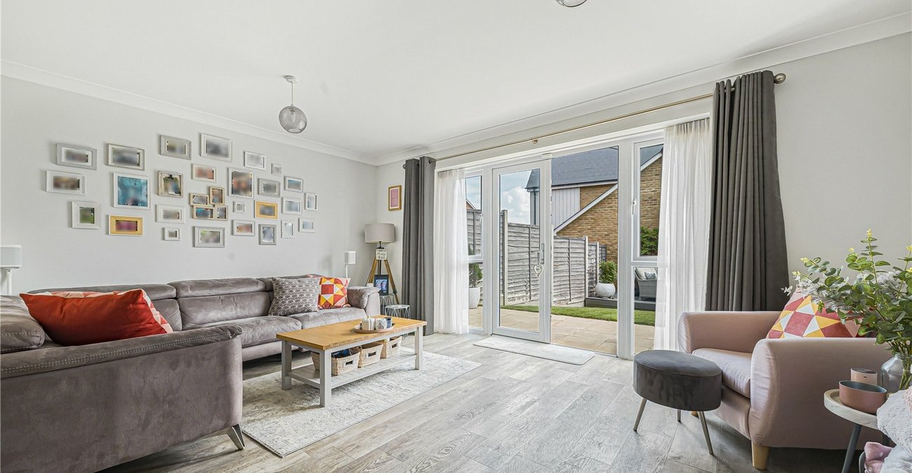 4 bedroom house for sale in Greenhithe | Robinson Jackson