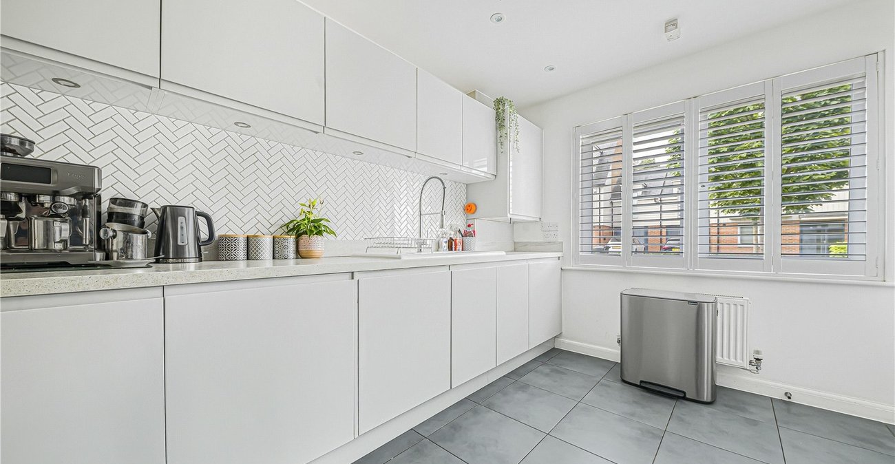 4 bedroom house for sale in Greenhithe | Robinson Jackson