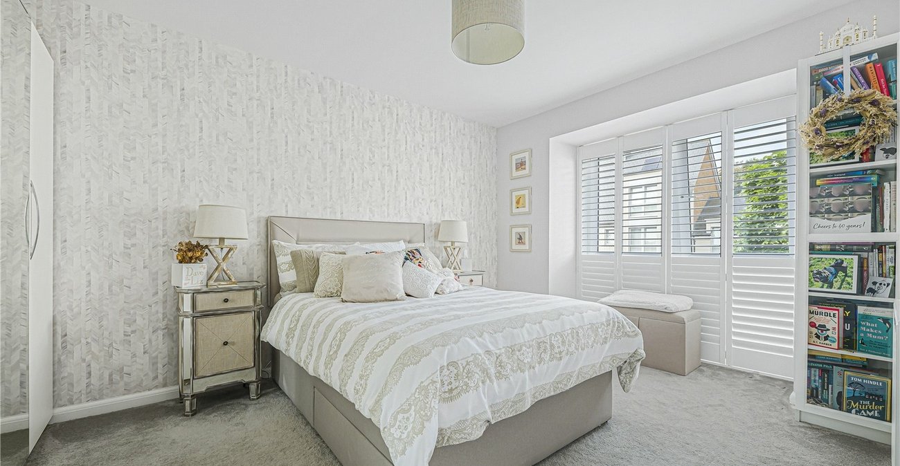 4 bedroom house for sale in Greenhithe | Robinson Jackson