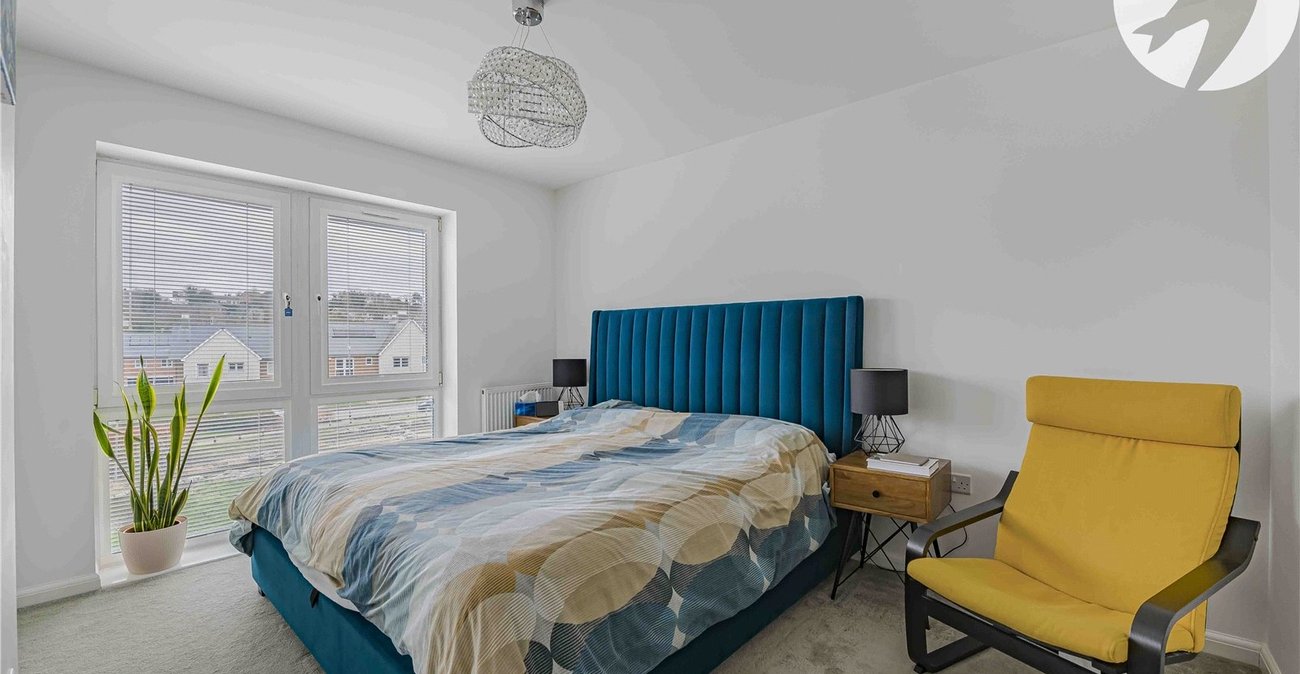 3 bedroom house for sale in Greenhithe | Robinson Jackson