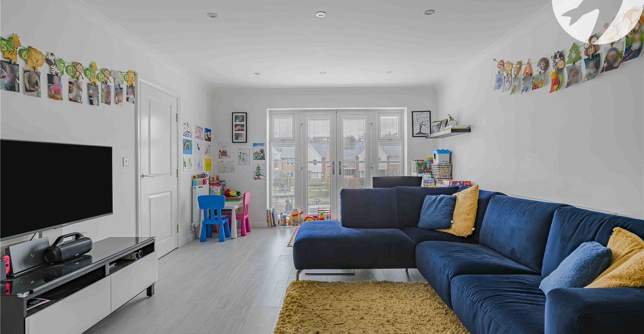 3 bedroom house for sale in Greenhithe | Robinson Jackson