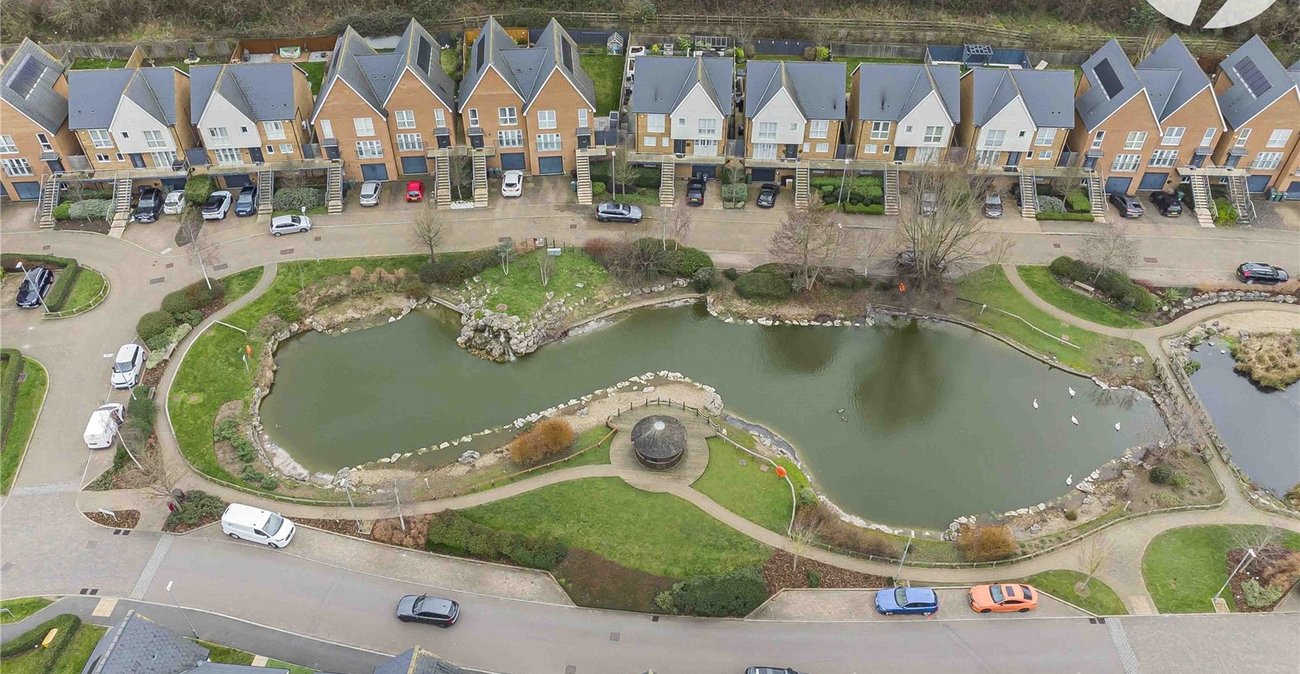 3 bedroom house for sale in Greenhithe | Robinson Jackson