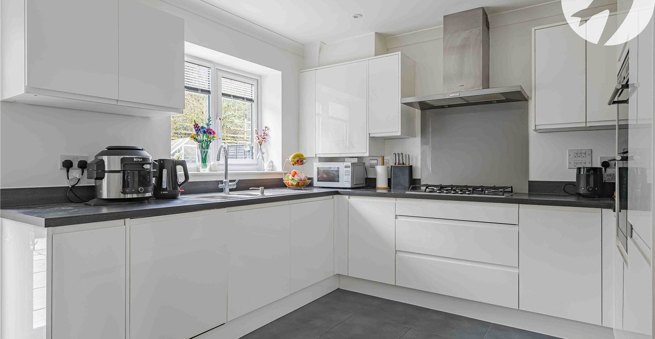 3 bedroom house for sale in Greenhithe | Robinson Jackson