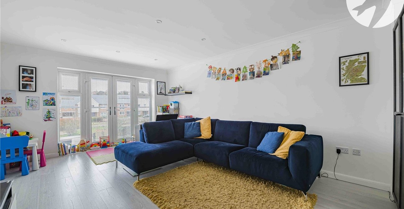3 bedroom house for sale in Greenhithe | Robinson Jackson