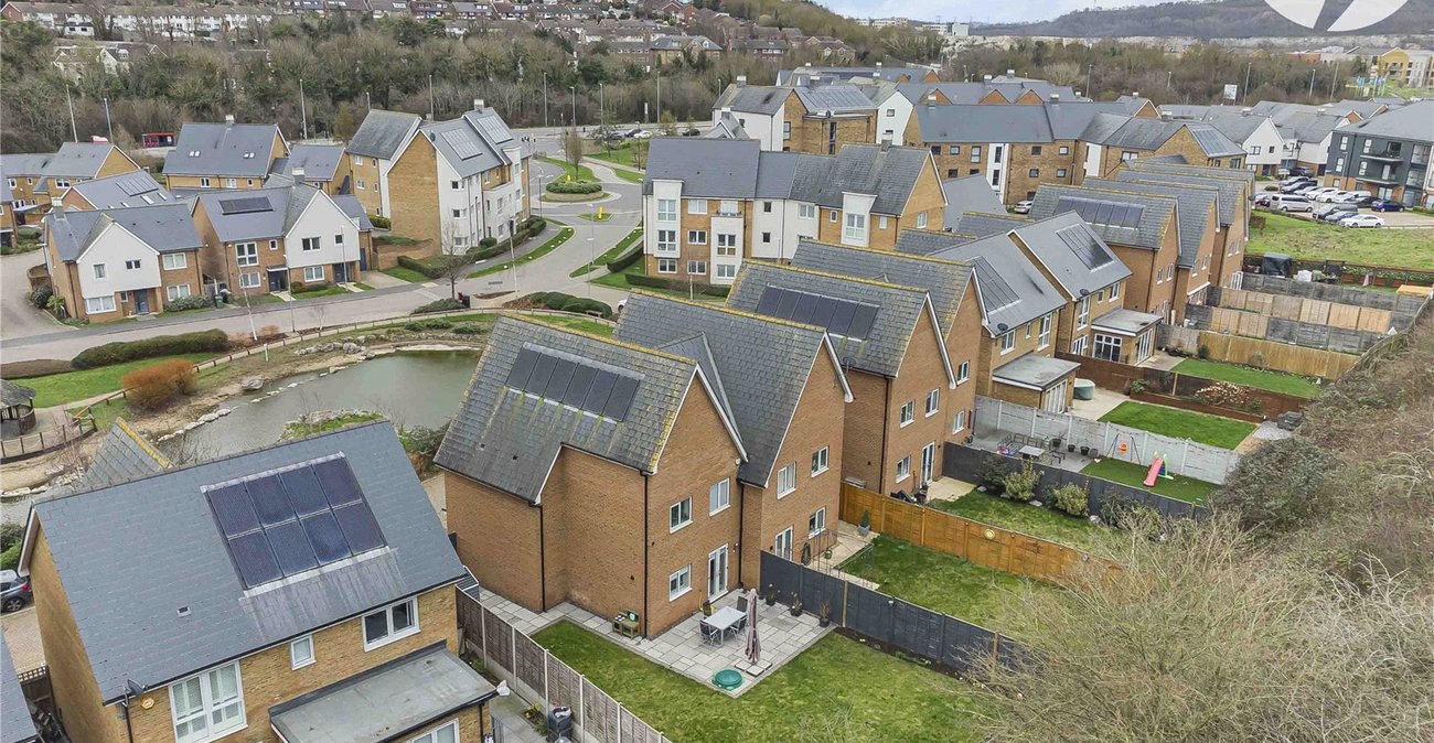 3 bedroom house for sale in Greenhithe | Robinson Jackson